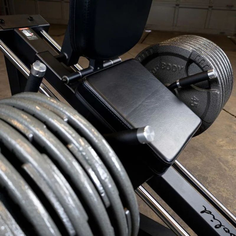 Body-Solid Compact Leg Press in Black